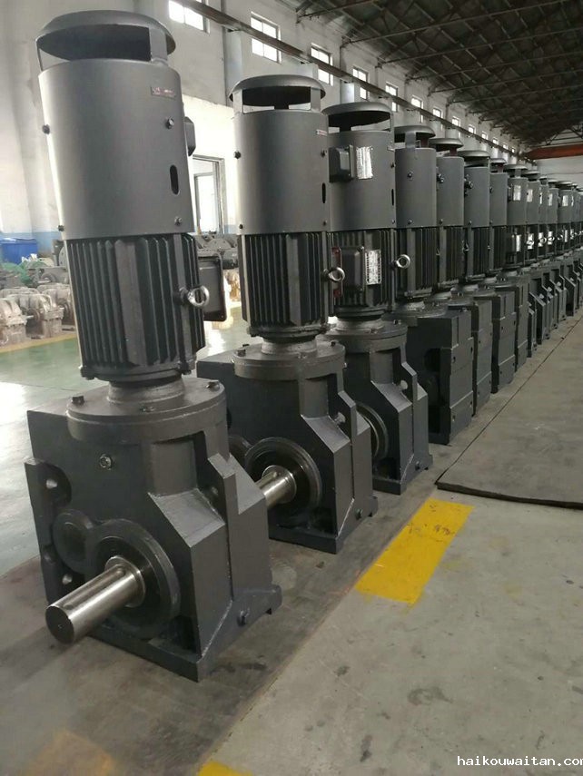 四大系列减速机配套电机